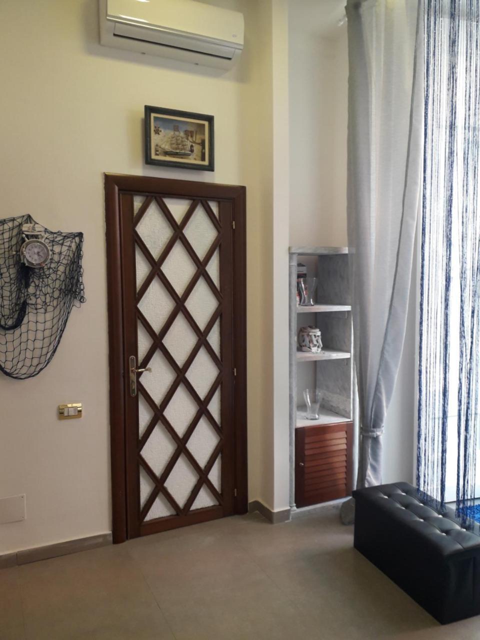 Room Don Carlo Naples Exterior photo